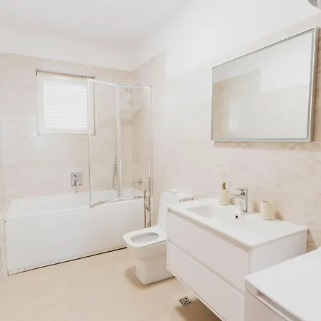 House Petar 1 度假居 *